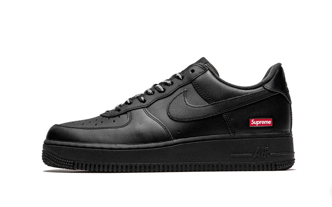 NIKE AIR FORCE 1 BLACK SUPREME