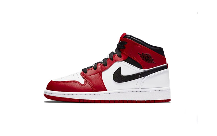 AIR JORDAN 1 MID CHICAGO WHITE
