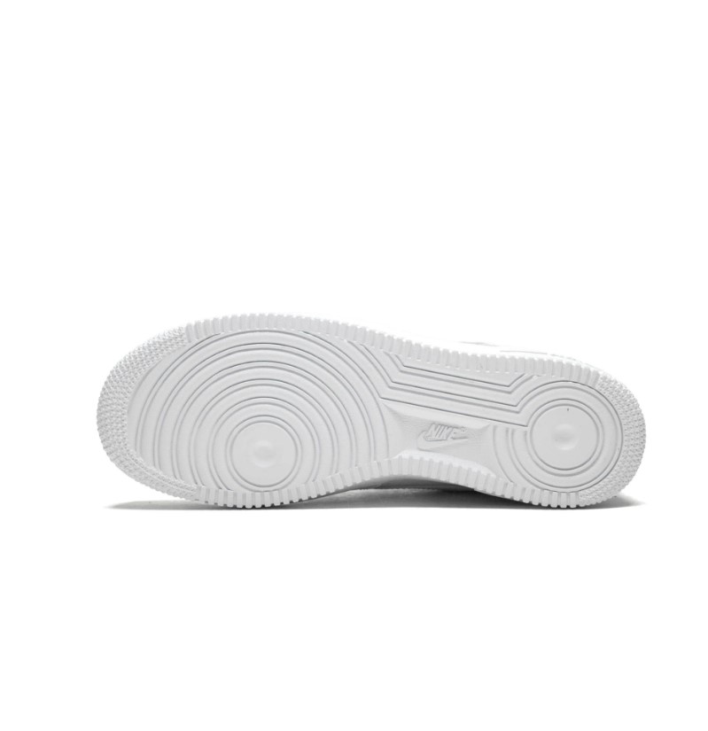 NIKE AIR FORCE 1 TRIPLE WHITE NIKE AIR FORCE 1 TRIPLE WHITE