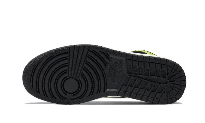 air-jordan-1-high-volt-god-graal-spotter-3_900x